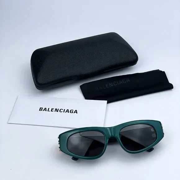 SALE! NEW Balenciaga BB0095S 005 Green Gold Logo Grey Cat Eye Women Sunglasses - Picture 10 of 15